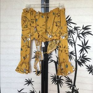 SHEIN NWOT Yellow floral crop top